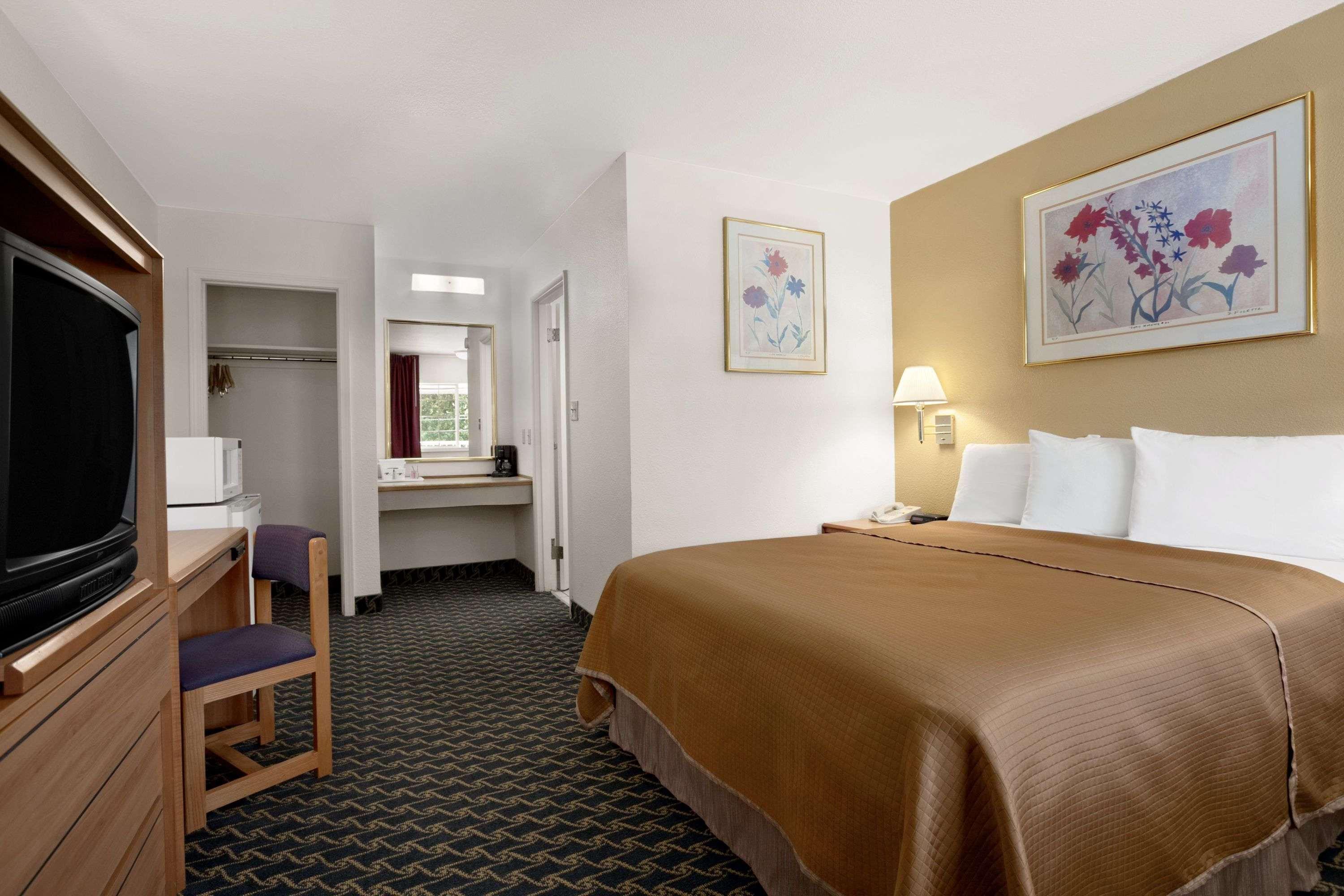 Travelodge By Wyndham Pendleton Or Εξωτερικό φωτογραφία