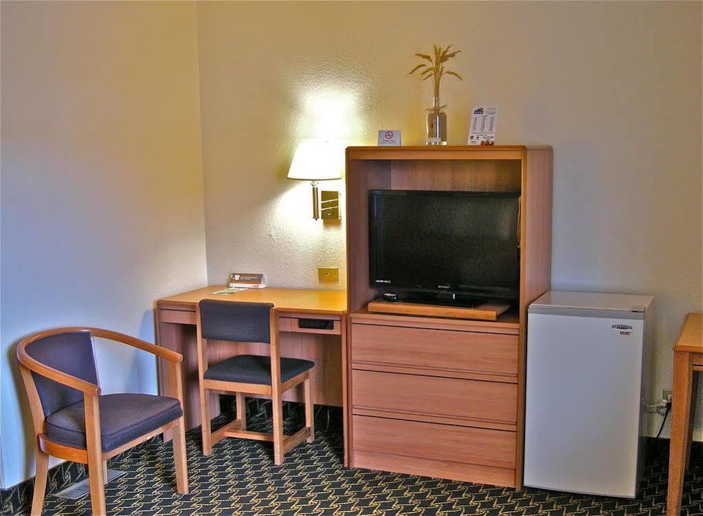 Travelodge By Wyndham Pendleton Or Εξωτερικό φωτογραφία